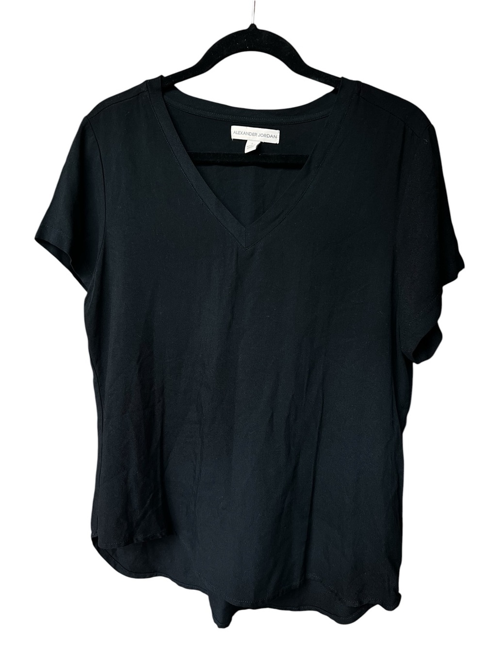 Alexander Jordan Women’s Black Short Sleeve V - Neck Tee Shirt Size L